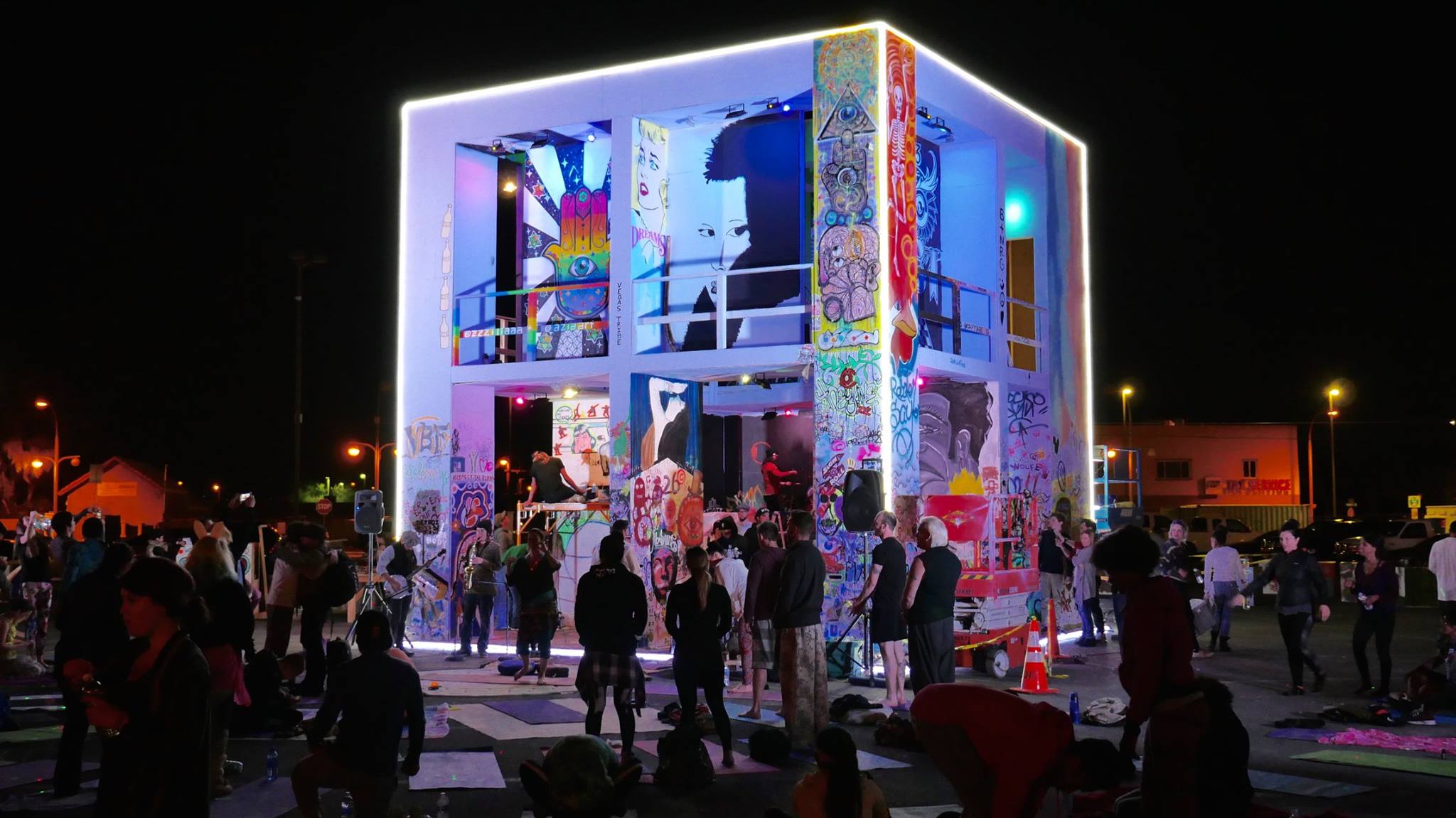 Hopes and Dreams in the Cube - ArtburstMiami