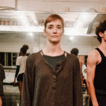 brigid baker wholeproject estrena ‘Tierra Numinosa’ en el Miami-Dade County Auditorium