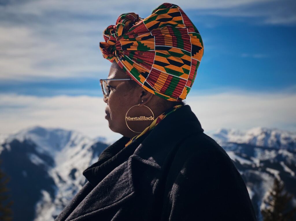 Artist VantaBlack uses her art to spread social justice message