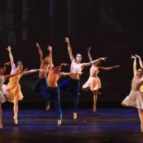 Dimensions Dance Theatre of Miami y la relevancia de las órbitas más pequeñas en nuestras vidas