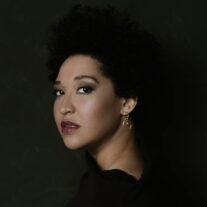 JULIA BULLOCK POR FIN DE REGRESO CON LA NEW WORLD SYMPHONY