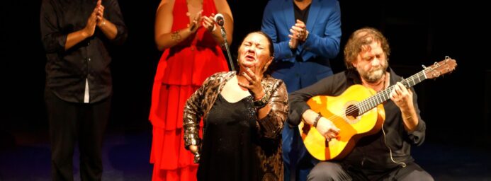 El ‘festival de cante’ de Siempre Flamenco: en un patio andaluz con amigos y familia