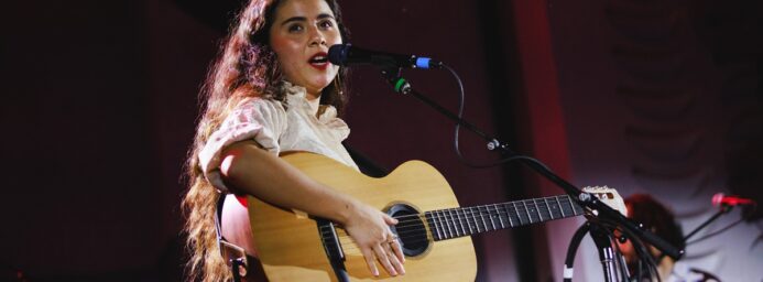Mexican Singer Silvana Estrada Brings Music That Heals Her Soul to Miami Beach
