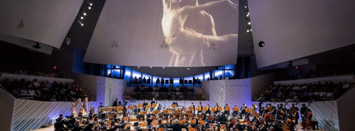 Exaltación y experimentación en el inicio de la temporada de la New World Symphony 